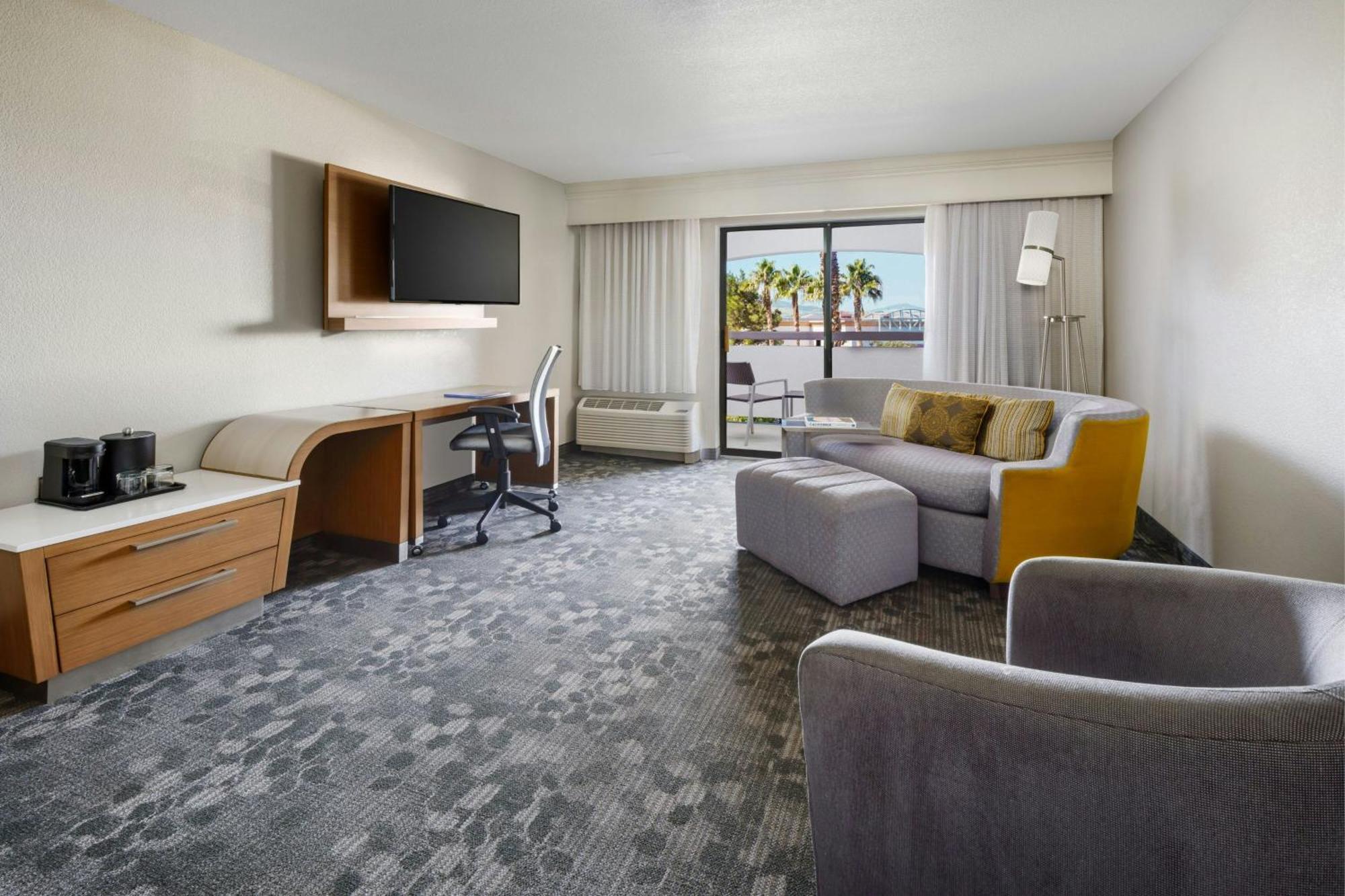 Courtyard By Marriott Palmdale Hotel Luaran gambar