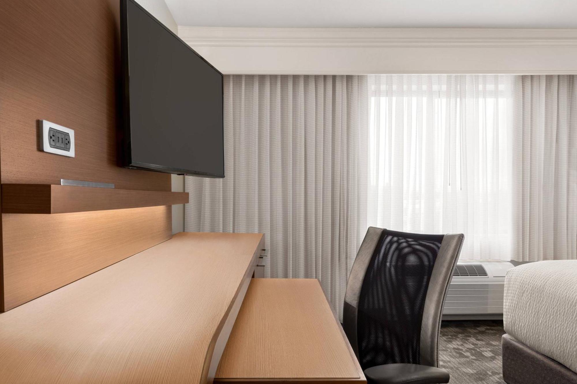 Courtyard By Marriott Palmdale Hotel Luaran gambar